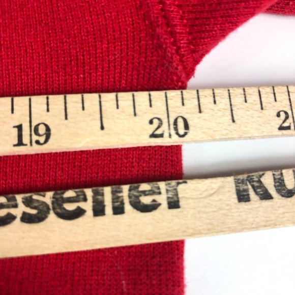 VTG Chicago Bulls World Champ Sweatshirt Adult Large Red Faded Big Logo Crewneck - Picture 16 of 16